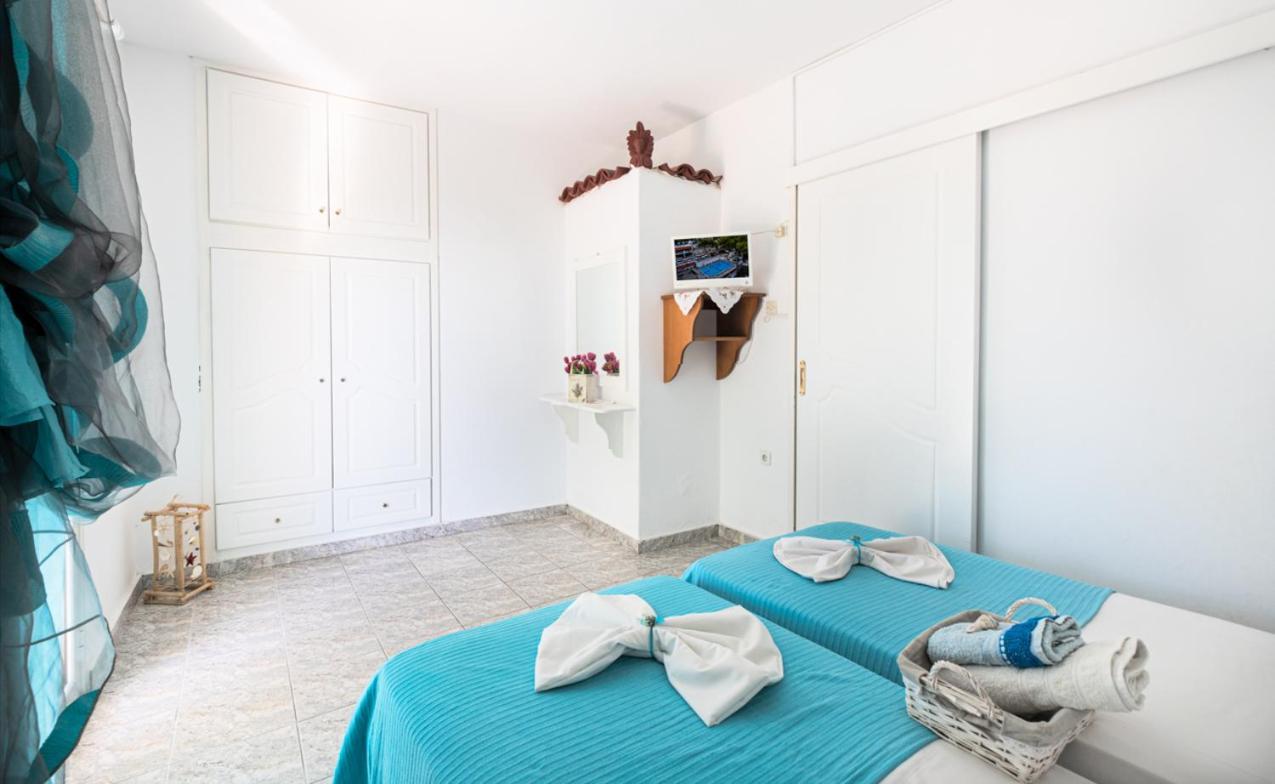 Lions Apartments Poros Town Eksteriør bilde